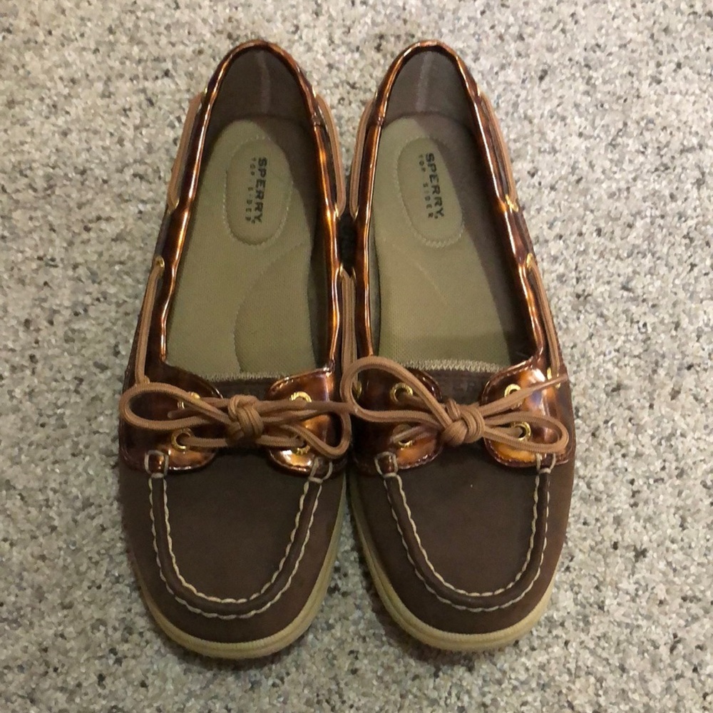 Brown leather sperry loafers